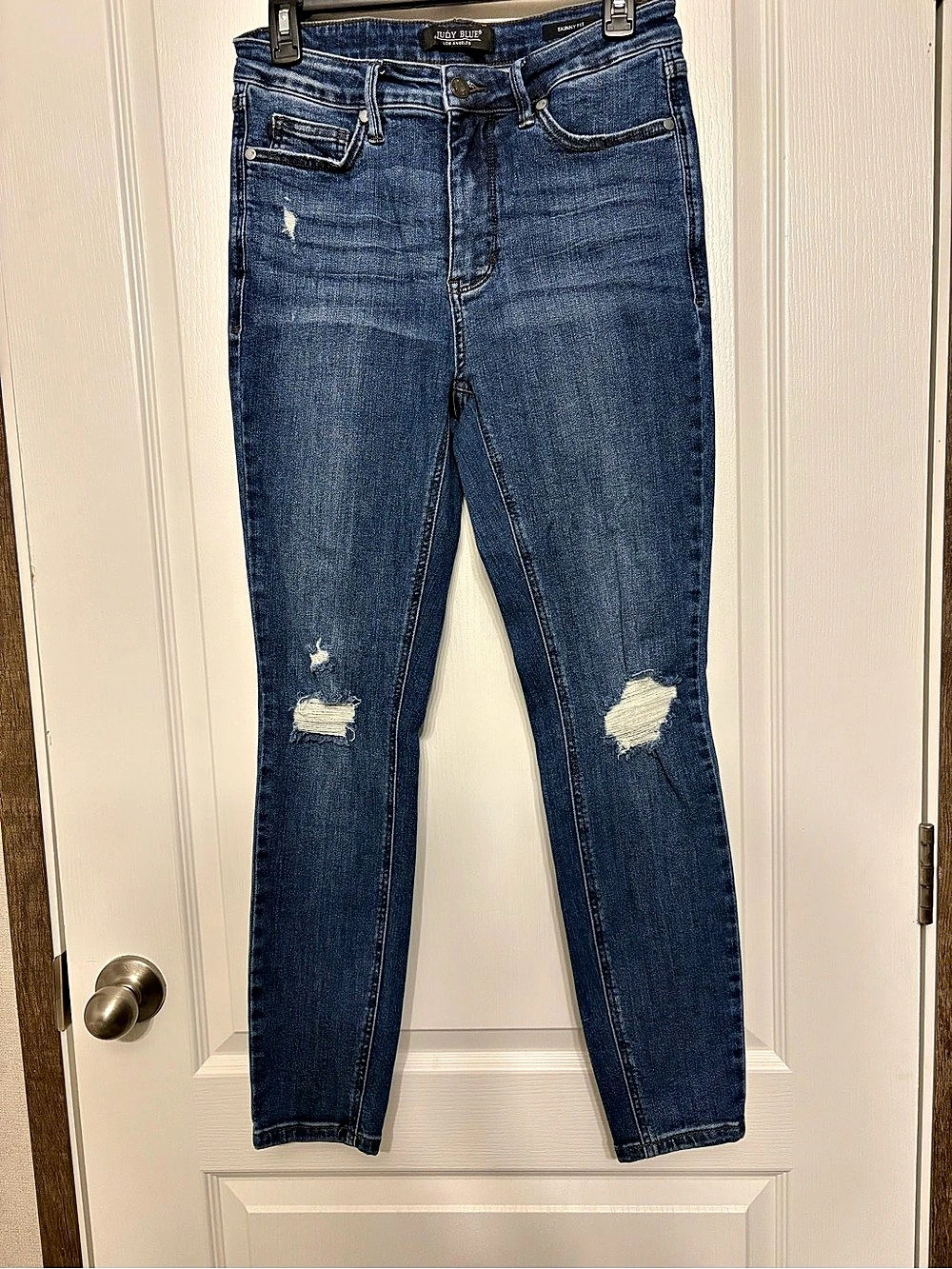 Judy Blue Skinny Fit Distressed Skinny Jeans in Blue Waist 29